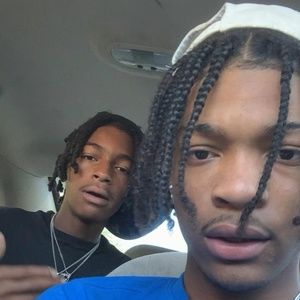 Meet your Posher, Makharion